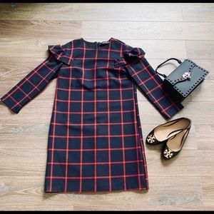 (Sz XS) Zara Mid Sleeve Dress